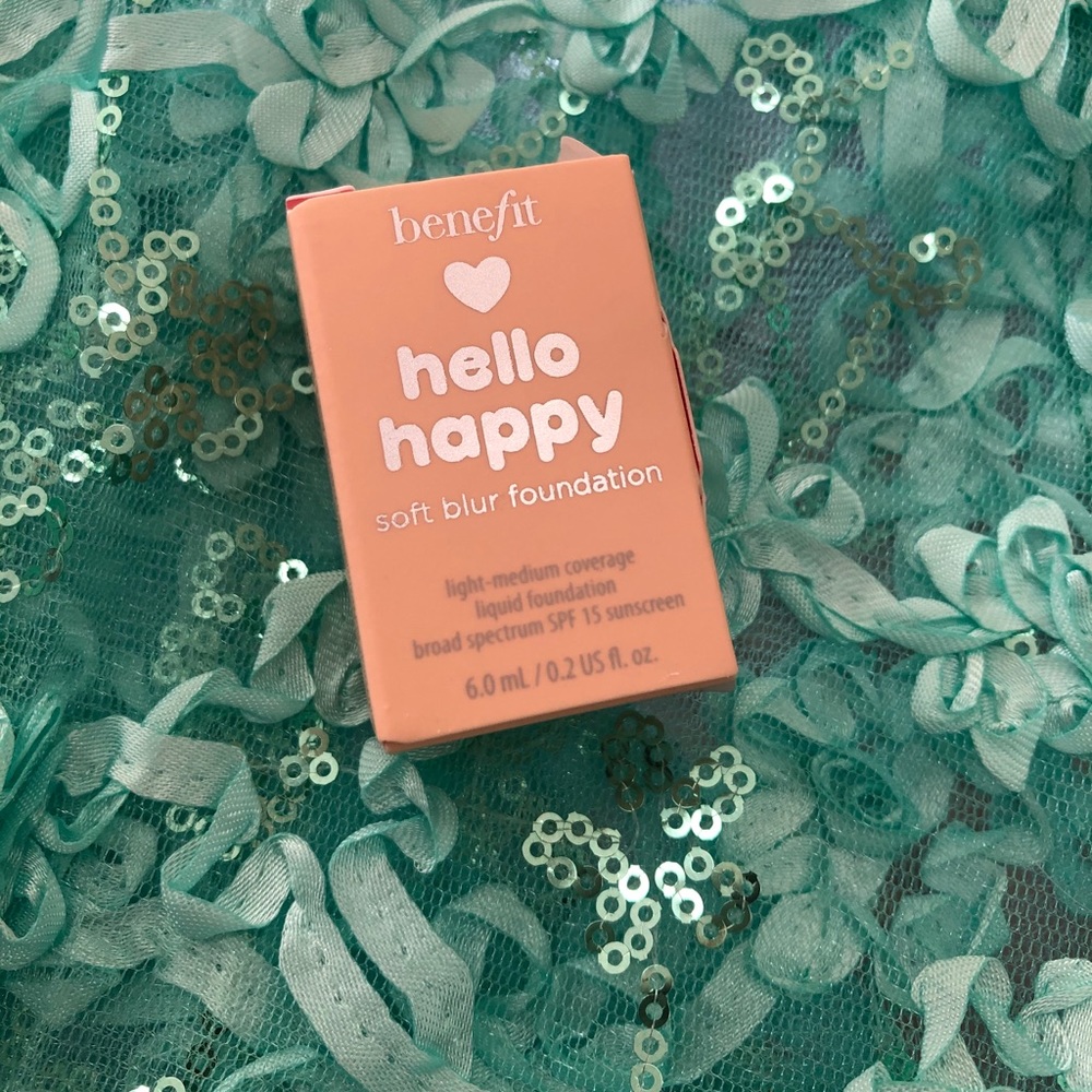 Benefit Hello Happy Soft Blur Foundation #2